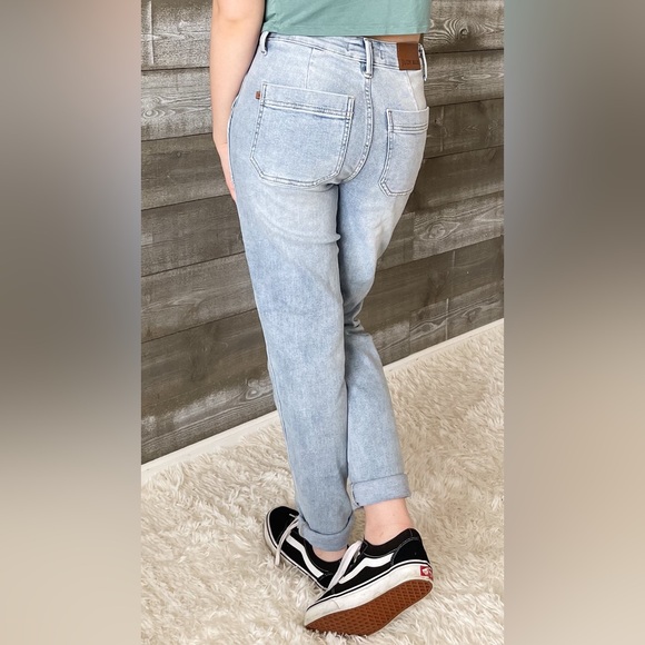 judy blue high waist vintage light wash double cuff joggers JB88691REG LT - Picture 11 of 12